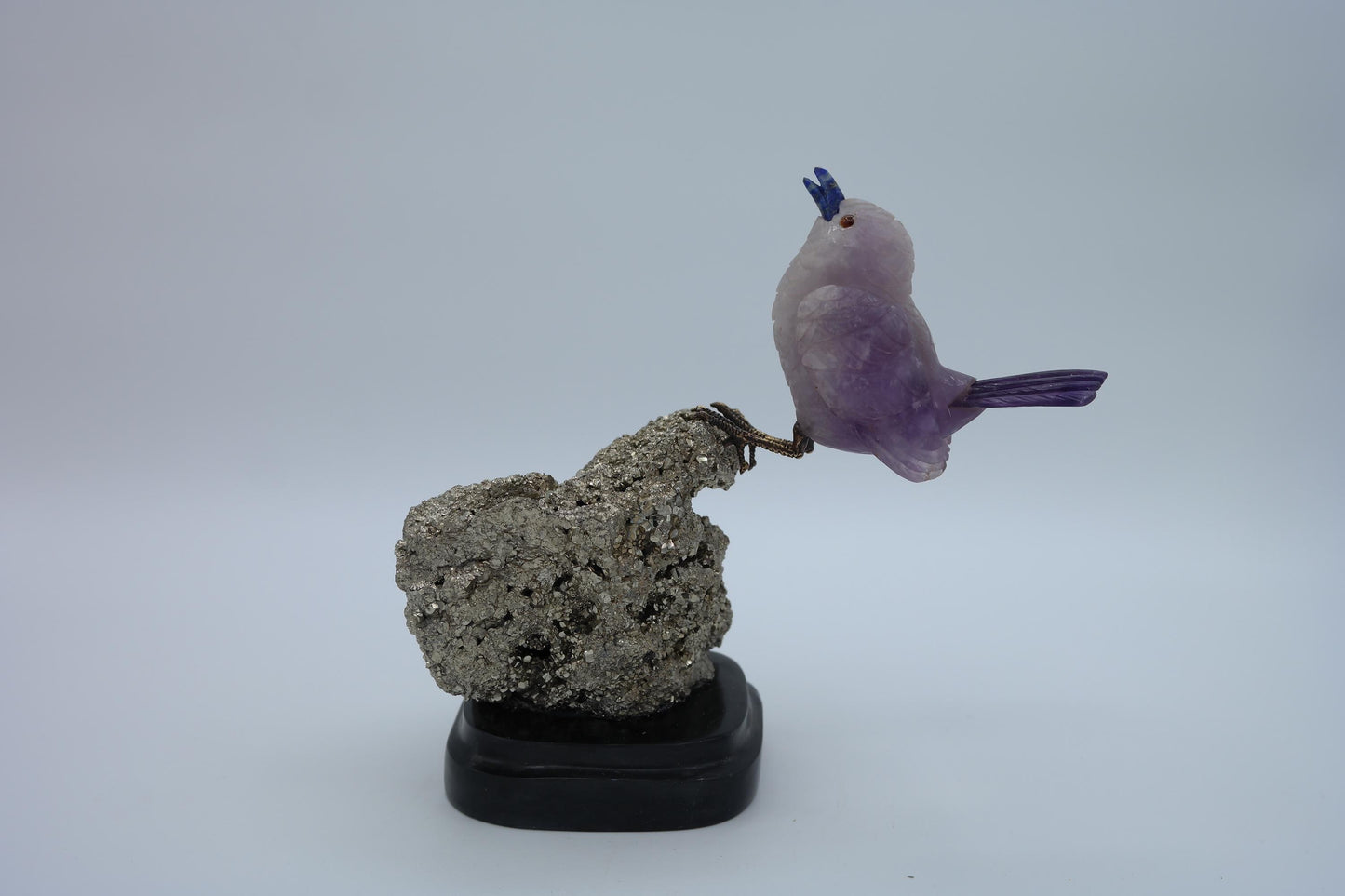 Amethyst Wren Carving