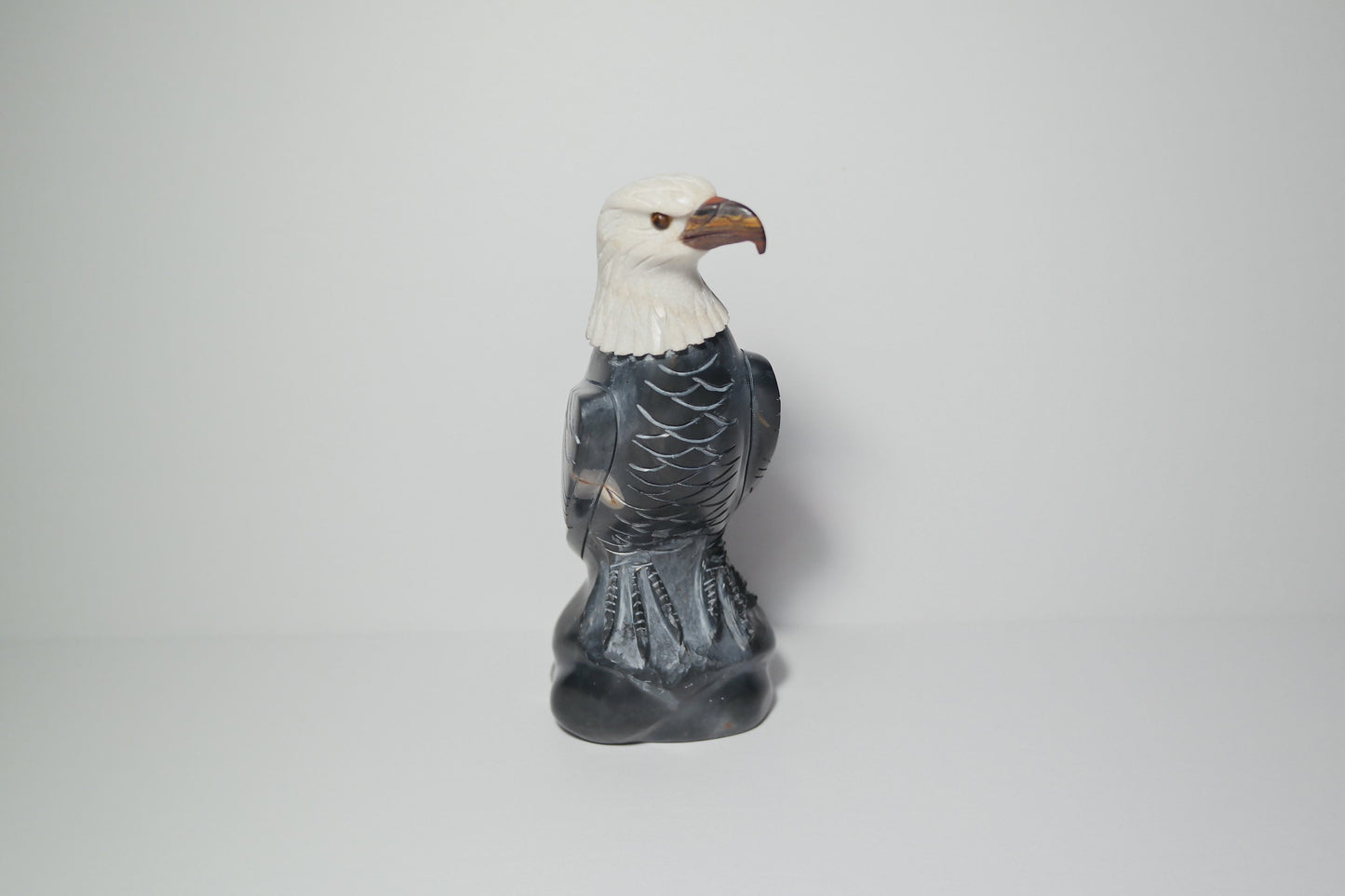Black Onyx and White Marble Eagle Carving