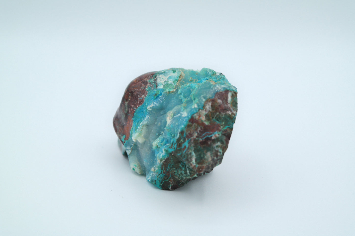 Skull Carving made of Turquoise and Copper