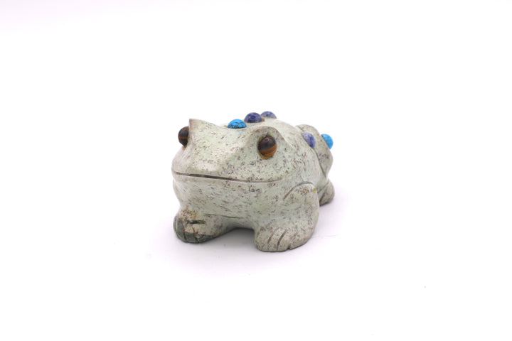 Turquoise &amp; Sodalite Spotted Frog Carving