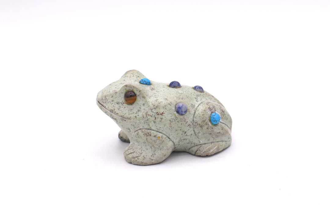 Turquoise &amp; Sodalite Spotted Frog Carving