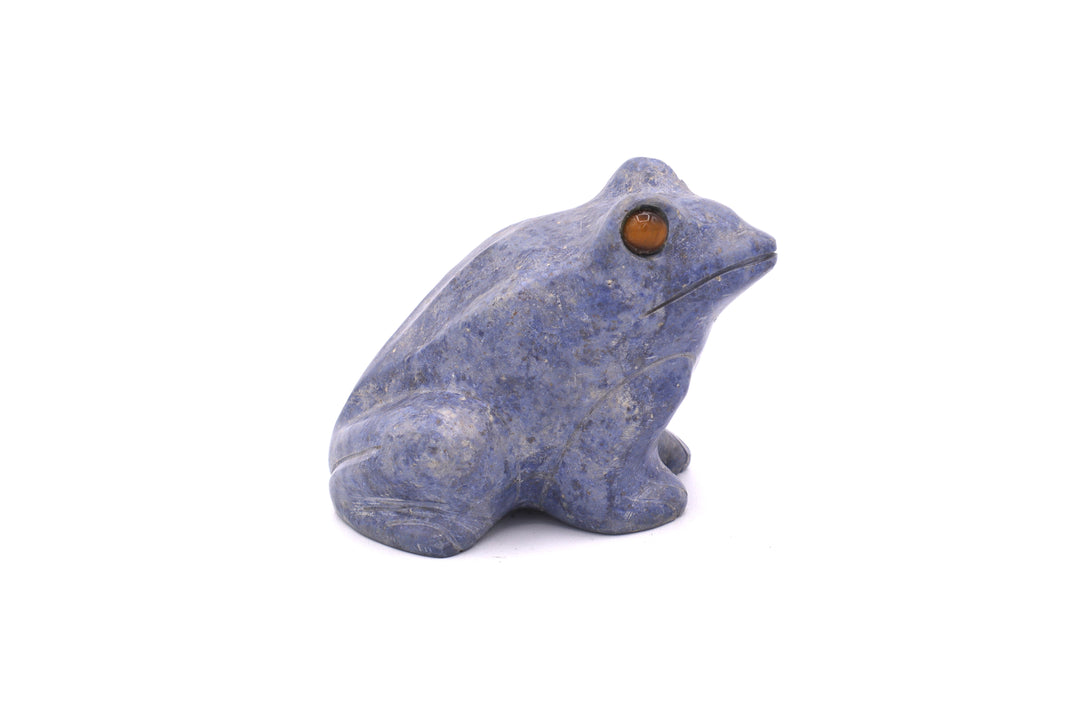 Sodalite Frog Carving