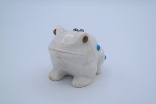 White Marble Frog Carving